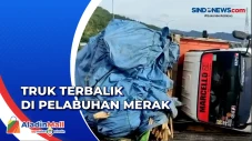 Detik-Detik Truk Muatan...