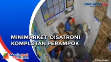 Sekap Karyawan di Dalam...