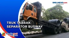 Truk Muatan Gulungan...