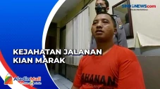 Siswi SD di Surabaya...