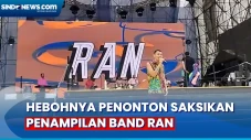 Penonton Antusias Saksikan...