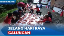 Jelang Hari Raya Galungan,...