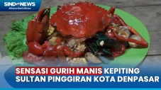 Menikmati Sajian Seafood...