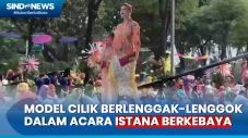 Aksi Model Cilik saat...