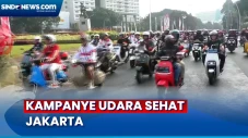 Ratusan Penggemar Motor...