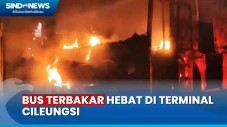 Bus Hangus Dilalap Api...