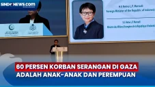 Menlu Retno Marsudi...