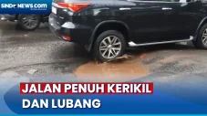 Tergerus Hujan, Jalan...