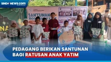 Paguyuban Pedagang Berikan...