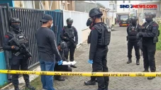 Densus 88 Tangkap Simpatisan...