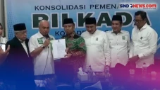 PKB Serahkan SK Dukungan...