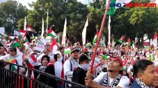 Momen Massa Aksi Bela...