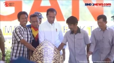 Presiden Jokowi Resmikan...