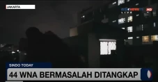 44 WNA Bermasalah Ditangkap...