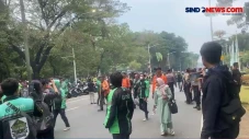 Jalan Medan Merdeka...
