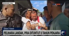 Viral! Pria di Bali...
