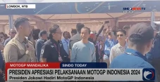 Presiden Jokowi Hadiri...