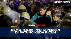 Demo Ricuh, Polisi Tembakkan...