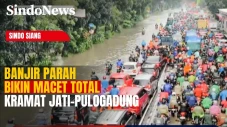 JAKARTA LUMPUH! Banjir...