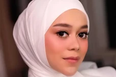 Lesti Kejora Menangis...