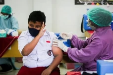 DPR Minta Orang Tua...