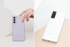 Komparasi Galaxy S21...