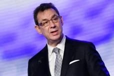 CEO Pfizer: Vaksin Omicron...