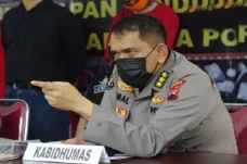 Oknum Polisi Diduga...