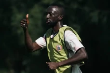 Jelang Persela vs Persija:...