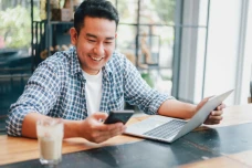 Apa Itu Chatbot dan...