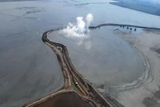 Kontroversi Perusahaan...