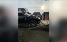 Viral! Pengantin di...