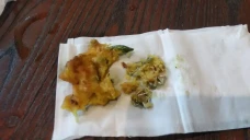 Bahaya, Kafe di Medan...
