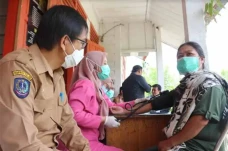 Wakil Bupati Lutra Pantau...