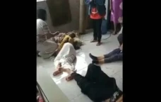 Penampakan Minibus Masuk...