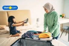 Tren Staycation di Hotel...