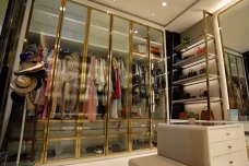 Rumah Mewah Crazy Rich...