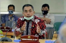 Fraksi PDI Perjuangan...