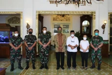 Kepala RSPAU dr. S Hardjolukito...