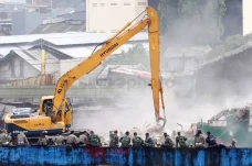 4 Kasus Penggusuran...