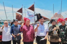 Menko Luhut Dukung Obat...