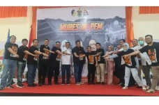 Bupati Maros Chaidir...