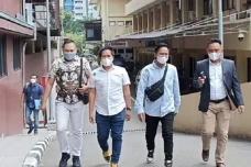 Polisi Belum Terima...