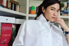 4 Artis yang Punya Mobil...