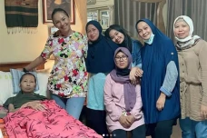 Sempat Dicap Anak Durhaka,...