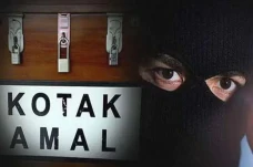 Kepergok Bobol Kotak...