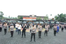 Wakapolda Sulut Pimpin...