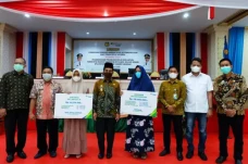 Ribuan Tenaga Kerja...