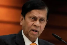 Krisis Ekonomi Sri Lanka:...