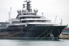 Belanda Sita 14 Kapal...